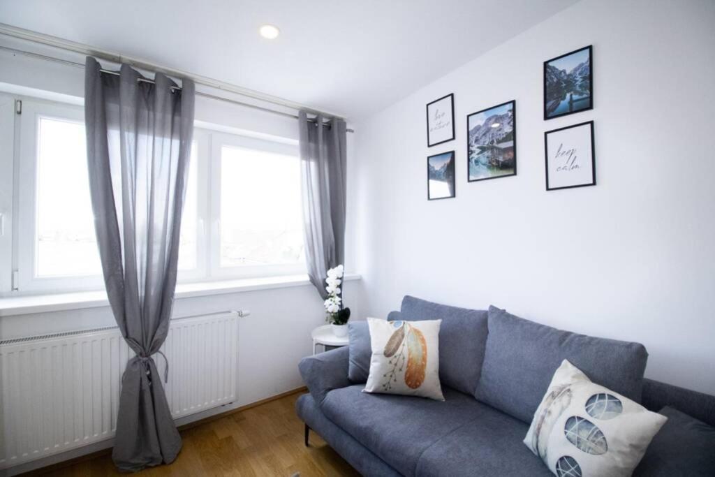 Sunny & Cozy Penthouse With Balcony L Dg4'14 Lejlighed Wien Eksteriør billede